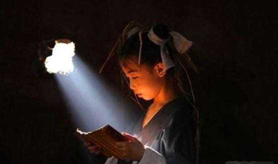 八百彪兵奔北坡