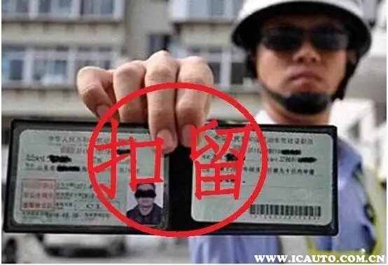 八月桂花遍地开